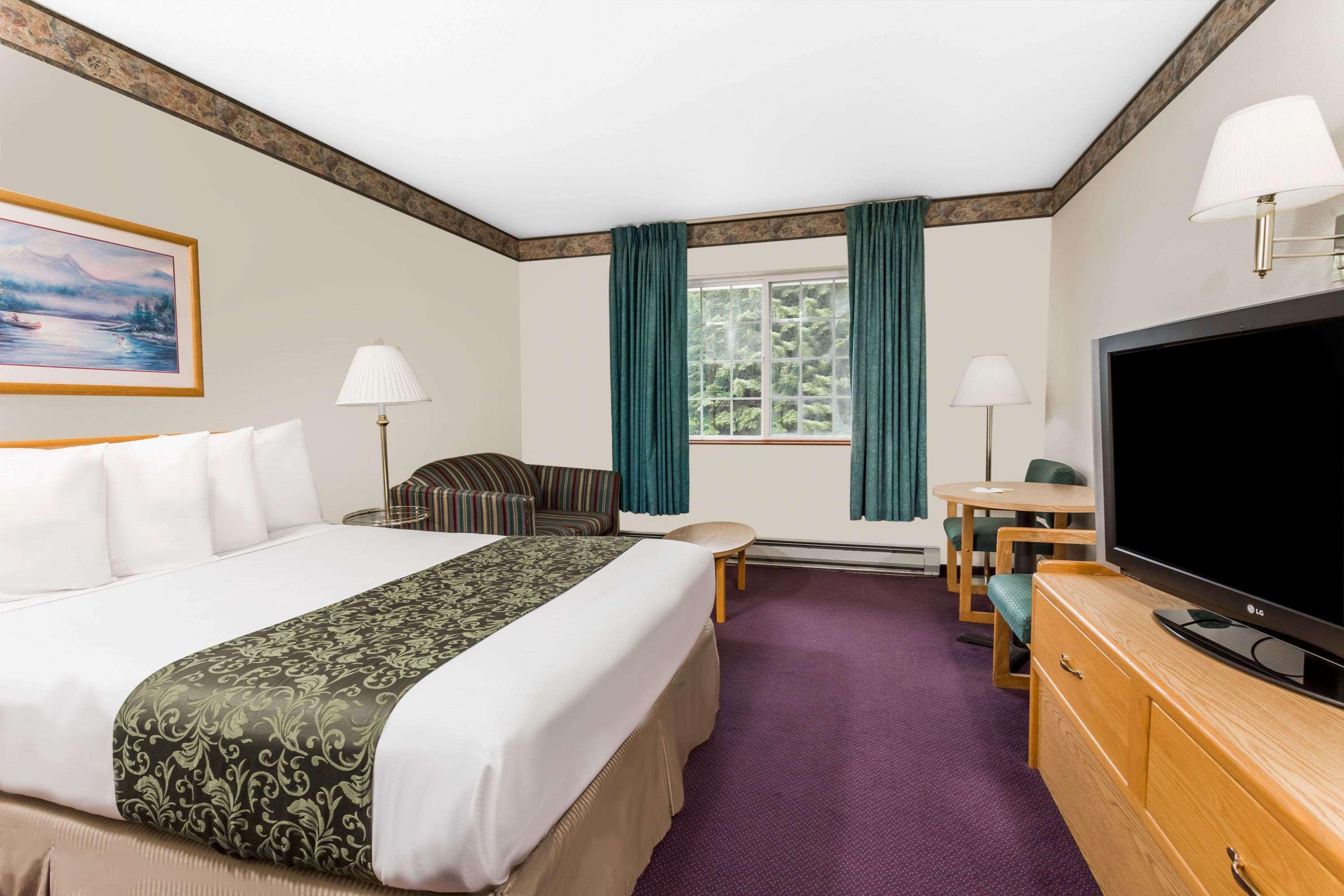 Days By Wyndham Hotel Ocean Shores