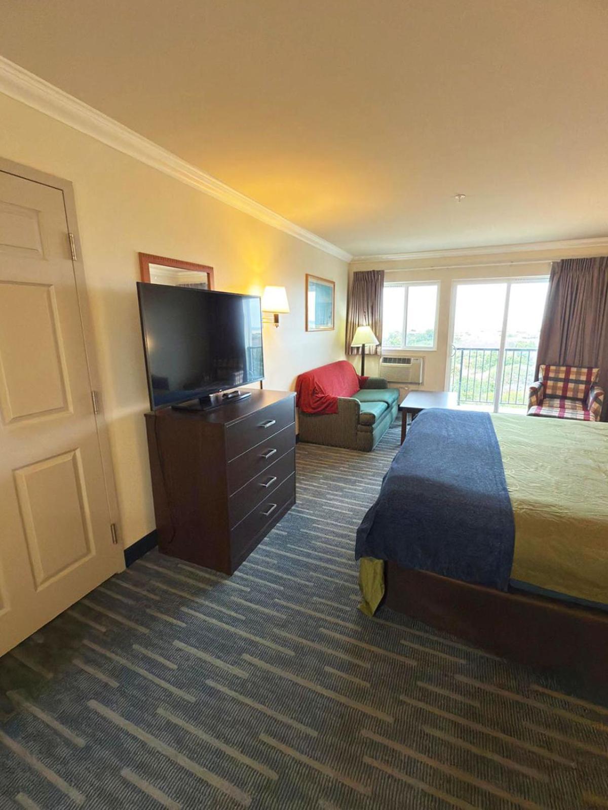Hotel Blue Way &