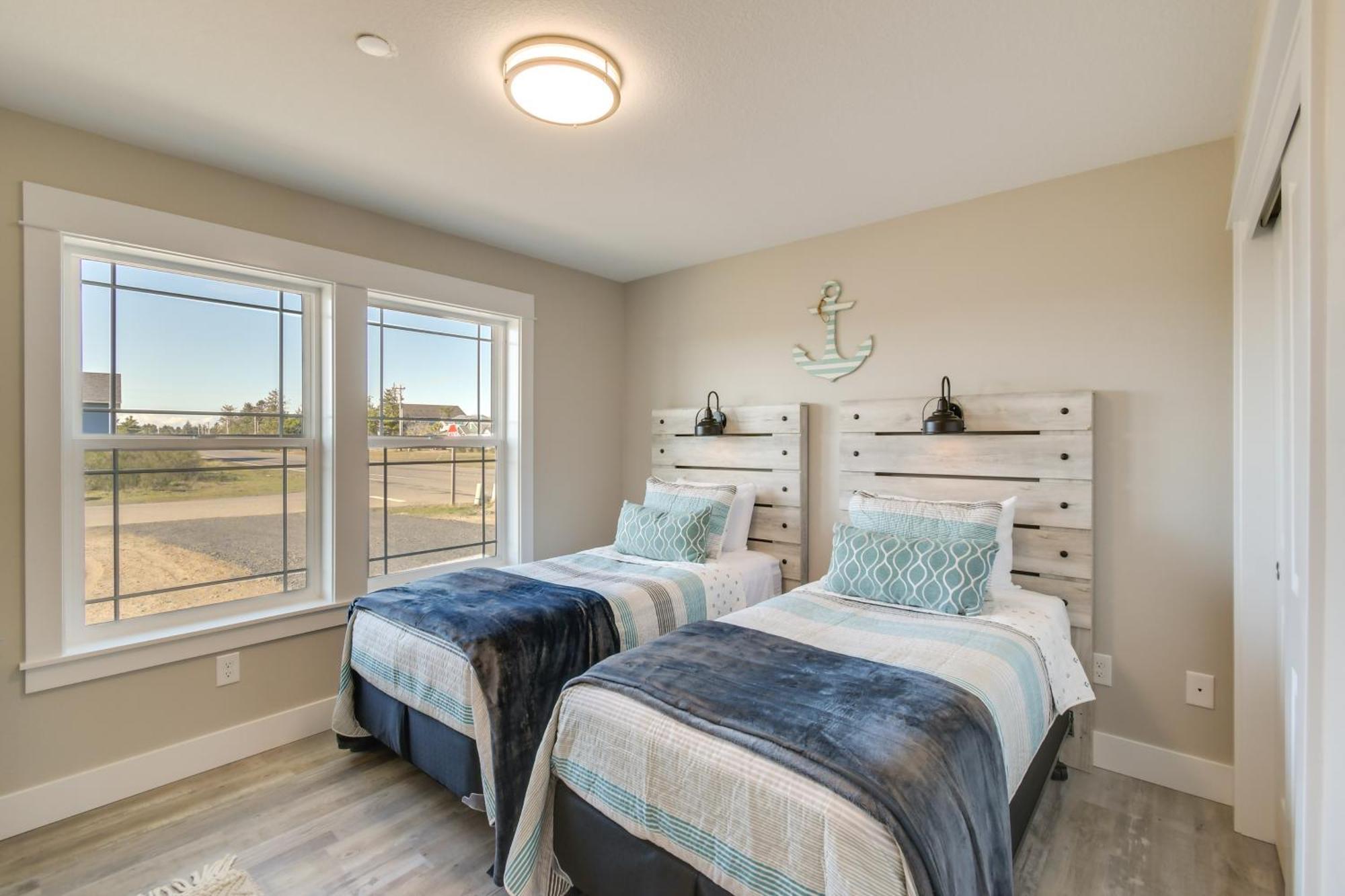 Holiday home Pet-friendly Retreat With Fenced Yard, Walk To Ocean Shores