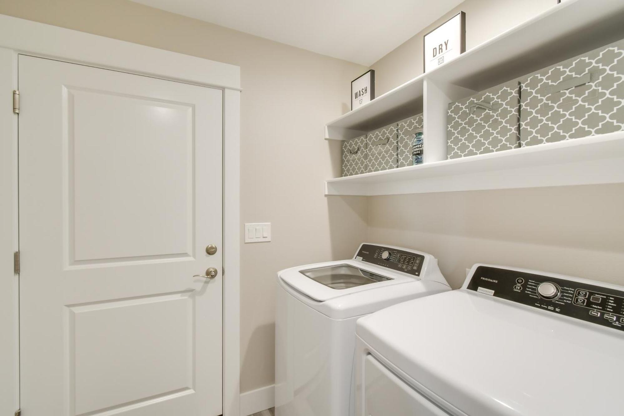 Pet-friendly Retreat With Fenced Yard, Walk To Ocean Shores